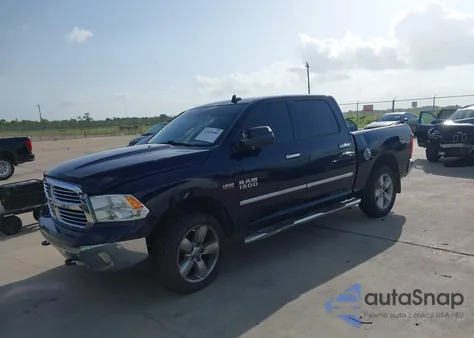 2016 Ram 1500 Big Horn z USA, uszkodzony, nr VIN 3C6RR7LT4GG201120